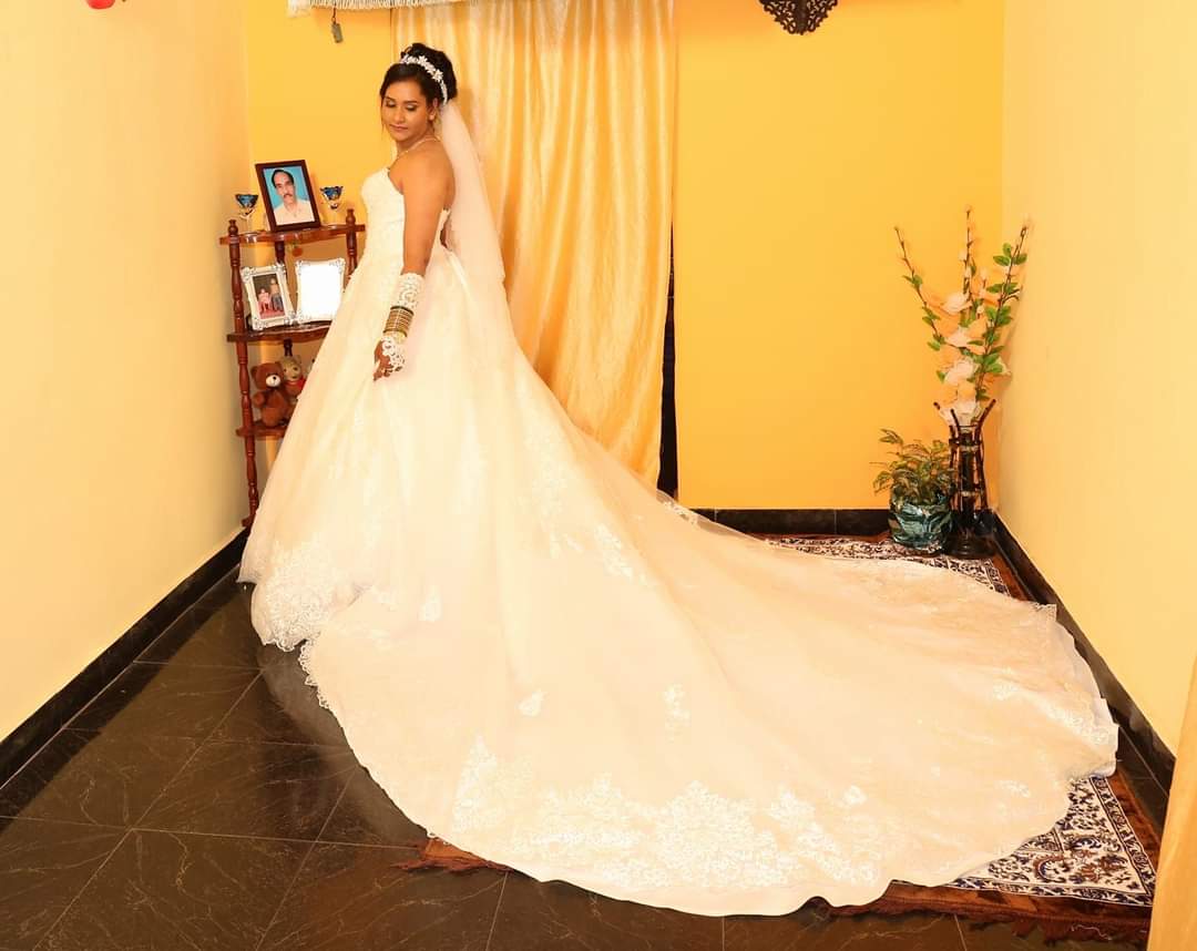 Mrs Carol Silveira